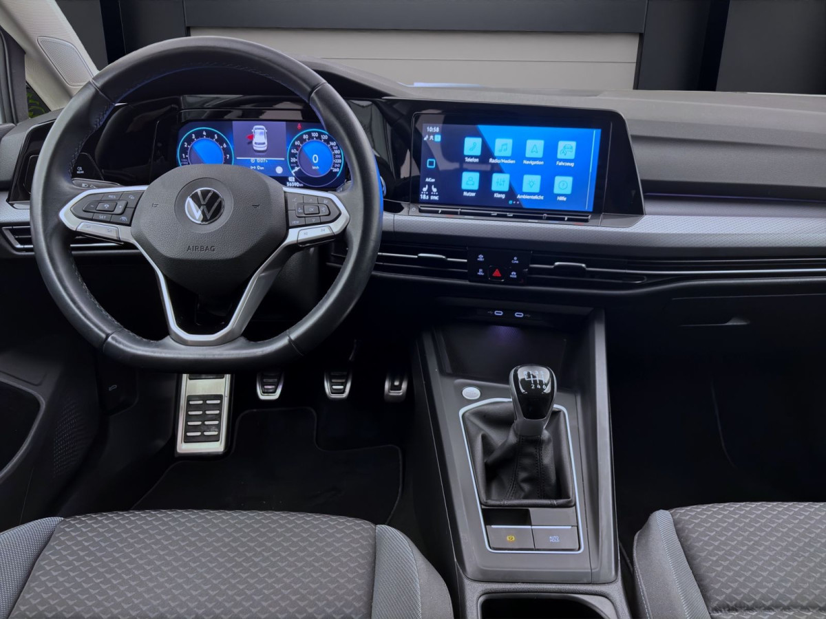 Thumb 13: Volkswagen Golf 1.5 TSI ACTIVE STDHZG NAVI KAMERA PDC