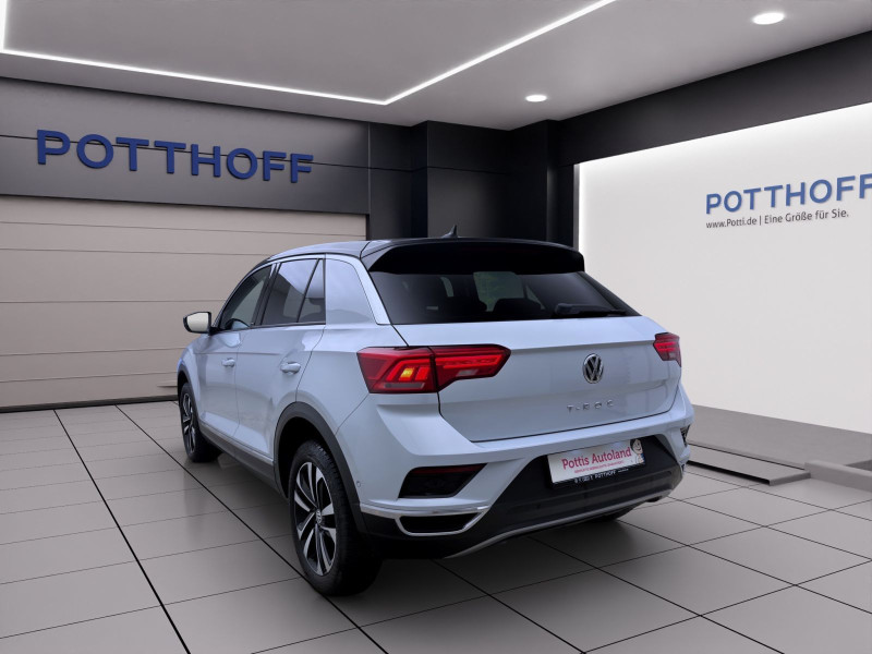 Bild 2: Volkswagen T-Roc 1.5 TSI IQ.DRIVE PDC SITZHZG KLIMA ACC