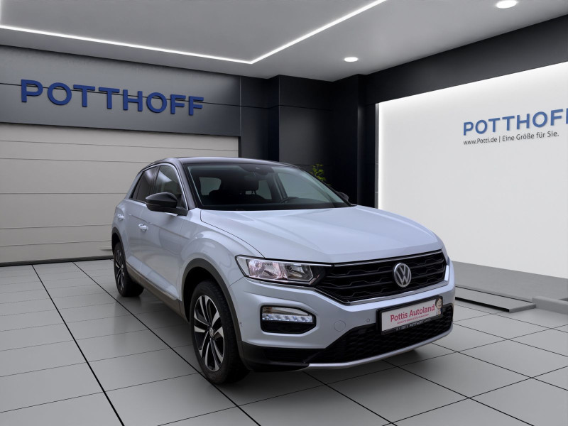 Bild 6: Volkswagen T-Roc 1.5 TSI IQ.DRIVE PDC SITZHZG KLIMA ACC
