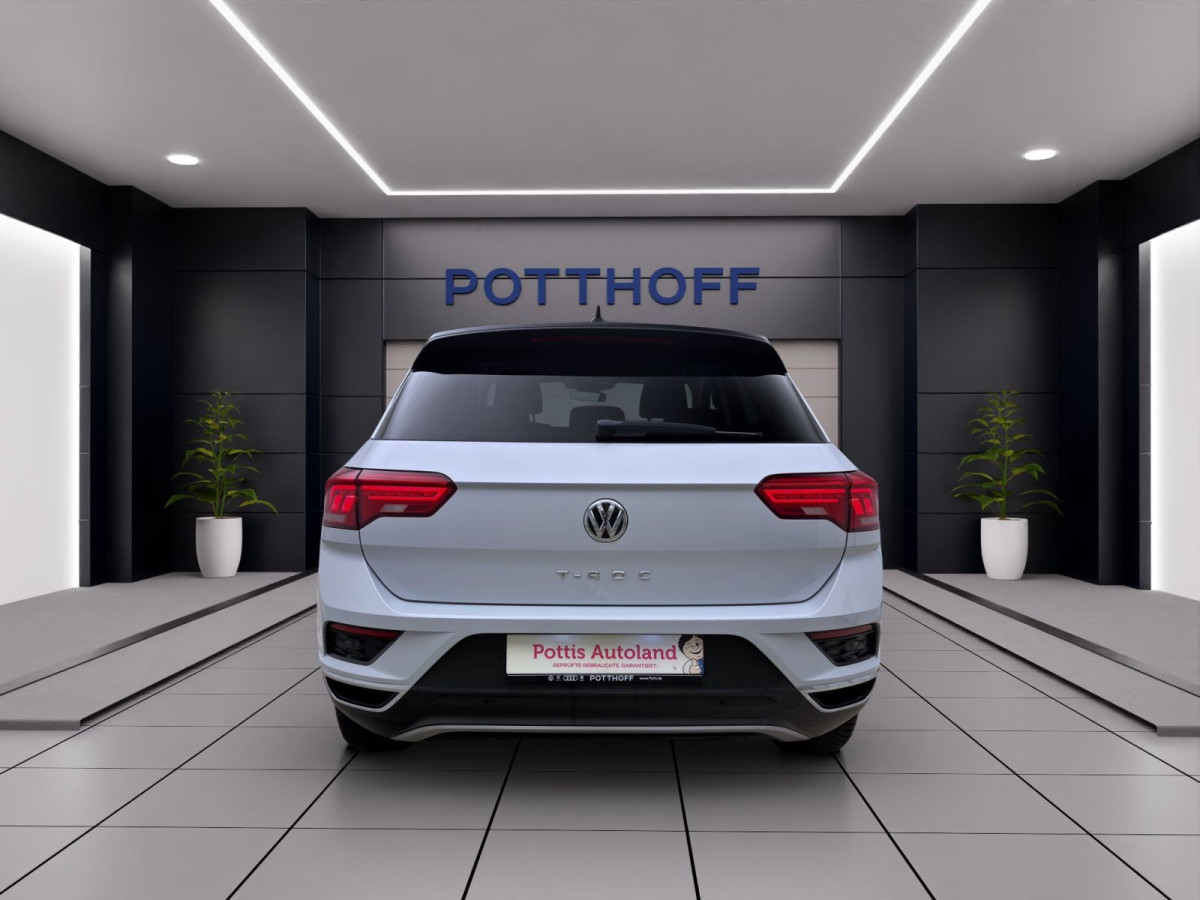 Thumb 3: Volkswagen T-Roc 1.5 TSI IQ.DRIVE PDC SITZHZG KLIMA ACC