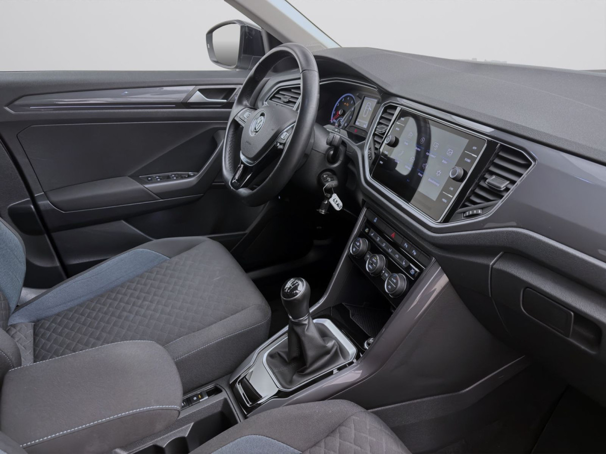 Thumb 17: Volkswagen T-Roc 1.5 TSI IQ.DRIVE PDC SITZHZG KLIMA ACC