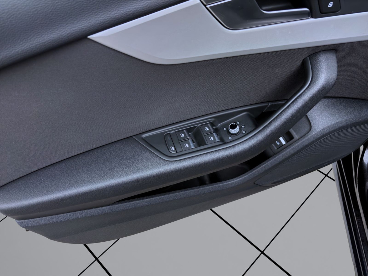 Thumb 10: Audi A4 Avant 35 TDI ADVANCED NAVI+ KAMERA MATRIX PDC