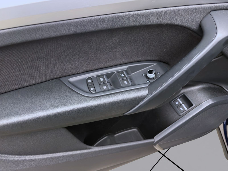 Bild 10: Audi Q5 50 TFSIe Q NAVI+ PDC SITZHZG KLIMA LED