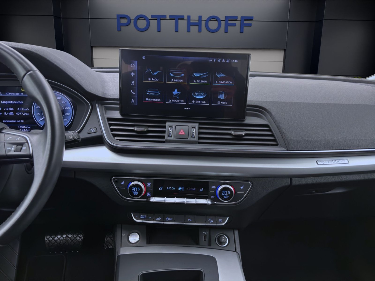 Thumb 14: Audi Q5 50 TFSIe Q NAVI+ PDC SITZHZG KLIMA LED