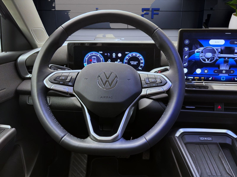 Bild 11: Volkswagen T-Roc 1.5 eTSI DSG LIFE AHK NAVI KAMERA ACC