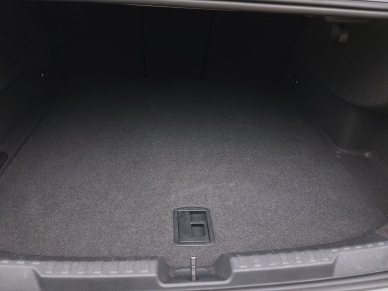 Bild 4: Audi A3 Limousine 40 TDI Q ADVANCED NAVI+ PDC SITZHZG HuD