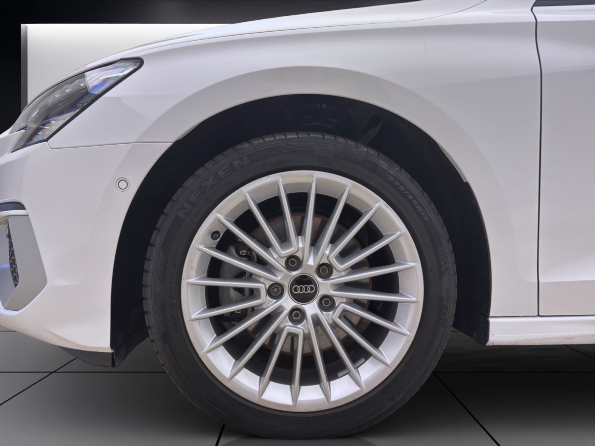 Thumb 8: Audi A3 Limousine 40 TDI Q ADVANCED NAVI+ PDC SITZHZG HuD