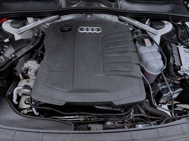 Bild 18: Audi A4 Avant 40 TDI ADVANCED NAVI+ KAMERA SITZHZG PDC