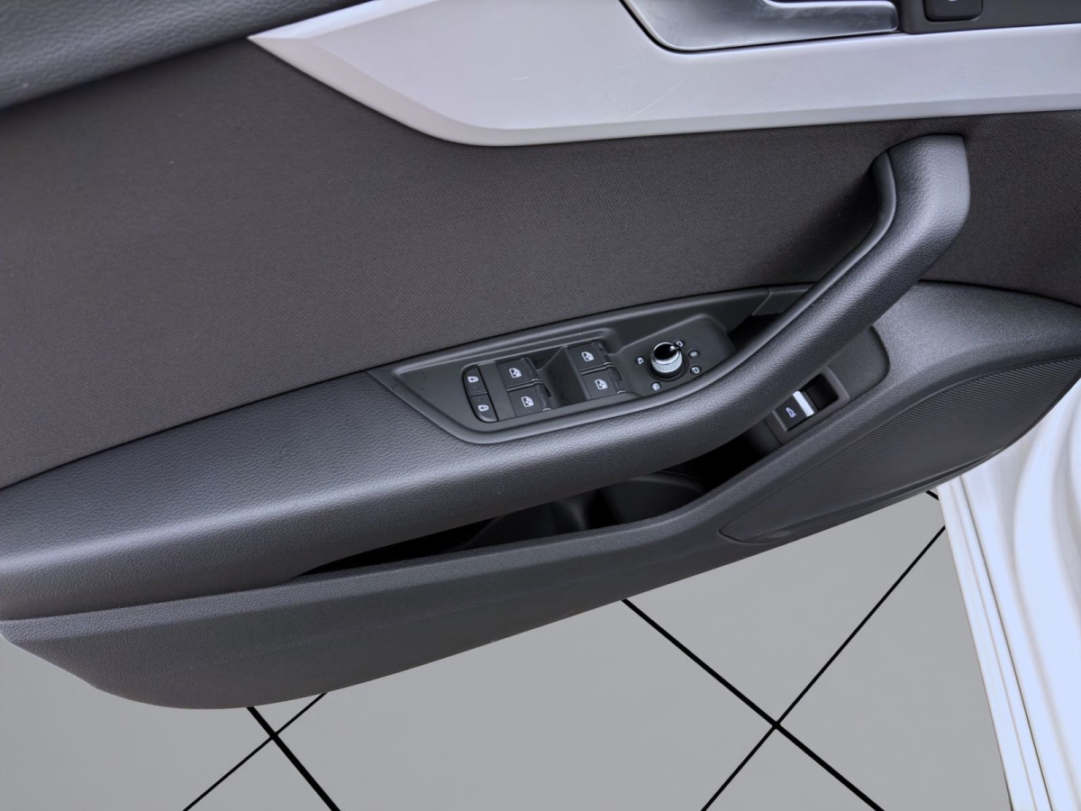 Thumb 10: Audi A4 Avant 40 TDI ADVANCED NAVI+ KAMERA SITZHZG PDC