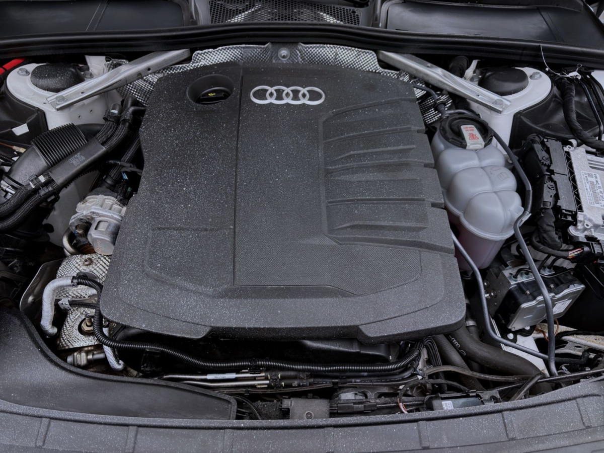 Thumb 18: Audi A4 Avant 40 TDI ADVANCED NAVI+ KAMERA SITZHZG PDC