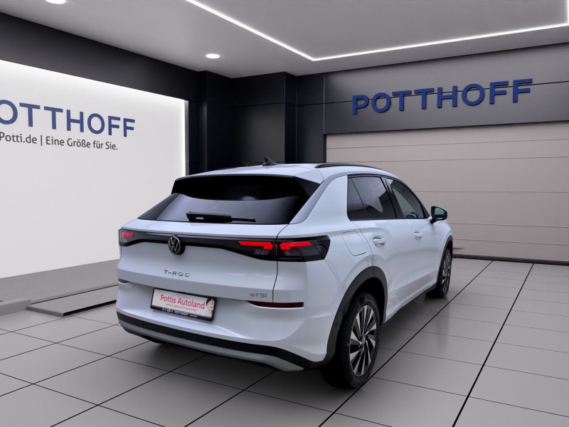 Bild 5: Volkswagen T-Roc 1.5 eTSI DSG LIFE AHK KAMERA NAVI PDC