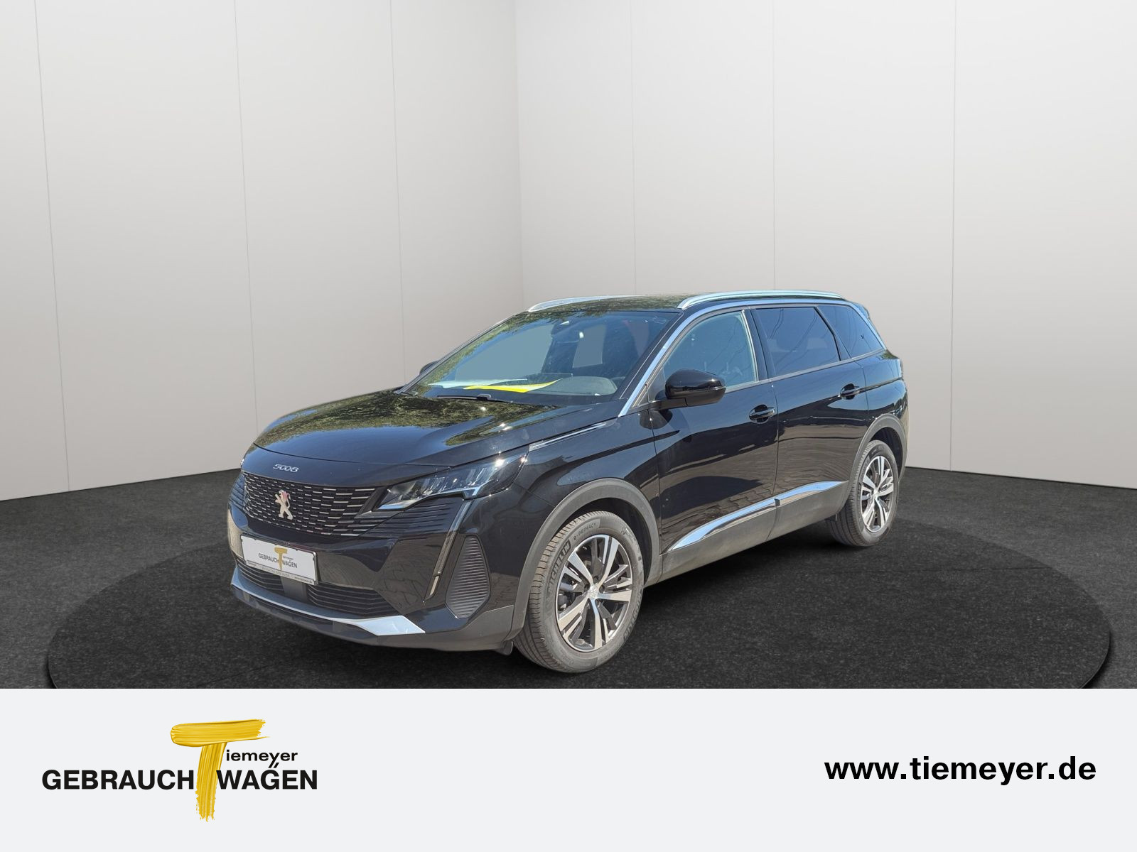 Peugeot 5008 Hybrid 136