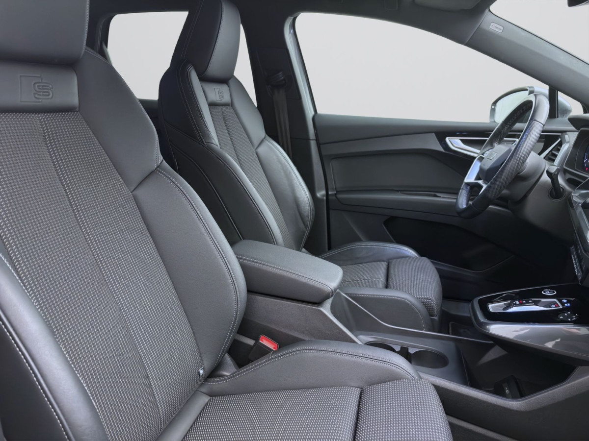 Thumb 16: Audi Q4 e-tron 45 Q S LINE MATRIX NAVI KAMERA SITZHZG