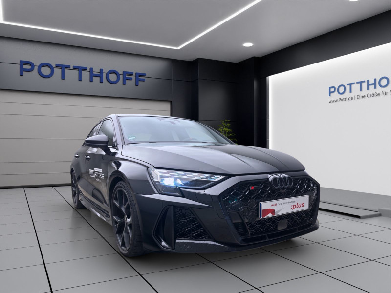 Bild 6: Audi RS 3 Limousine PANO NAVI+ MATRIX SONOS LM19