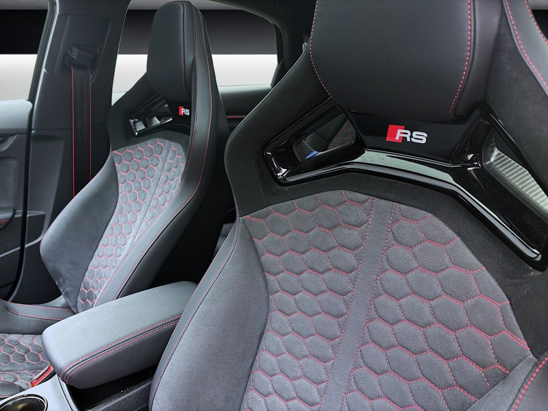 Bild 9: Audi RS 3 Limousine PANO NAVI+ MATRIX SONOS LM19