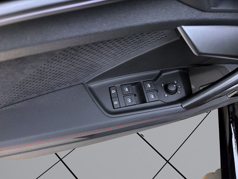 Bild 10: Audi RS 3 Limousine PANO NAVI+ MATRIX SONOS LM19