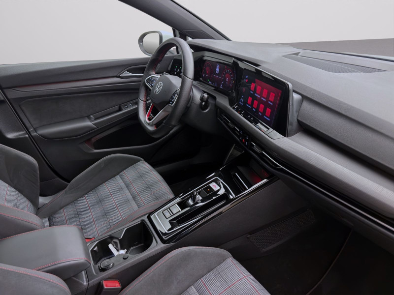Bild 17: Volkswagen Golf GTI PDC SITZHZG KLIMA LED DAB+