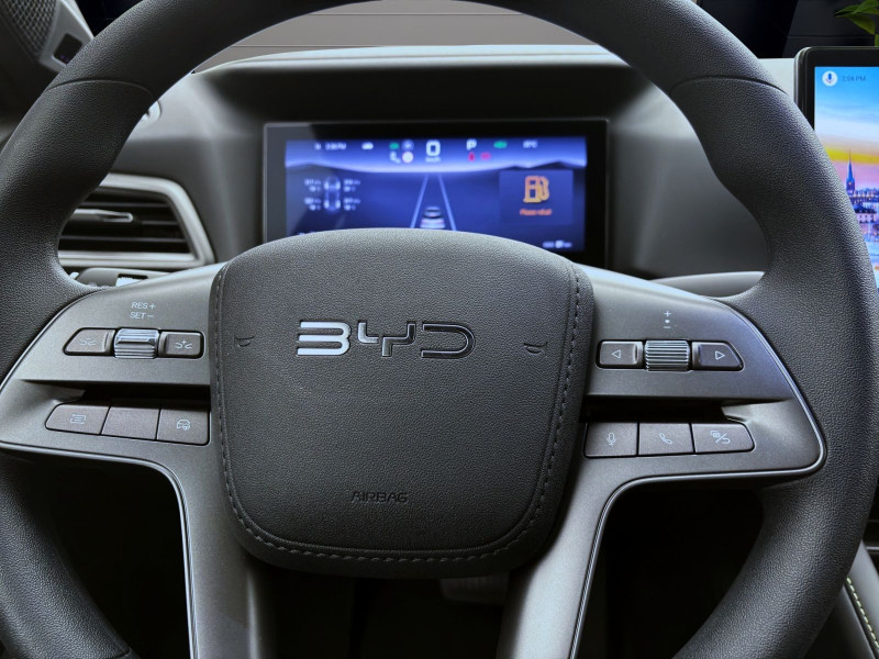 Bild 12: BYD ATTO 2 DM-i ACTIVE NAVI LED PDC KAMERA ACC
