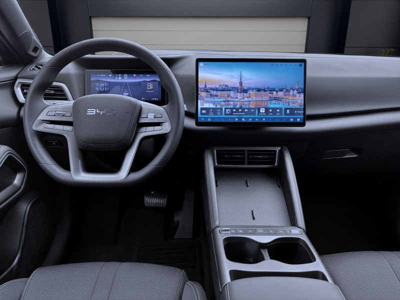 Bild 13: BYD ATTO 2 DM-i ACTIVE NAVI LED PDC KAMERA ACC