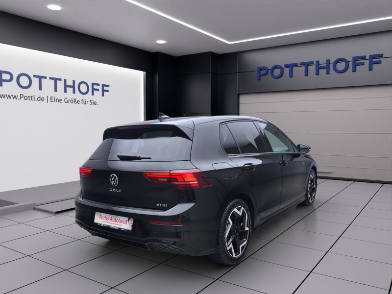 Bild 5: Volkswagen Golf 1.5 eTSI DSG R-LINE AHK NAVI HuD ACC