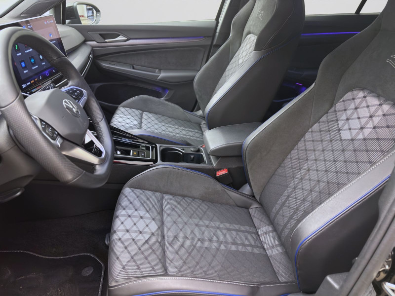 Bild 9: Volkswagen Golf 1.5 eTSI DSG R-LINE AHK NAVI HuD ACC