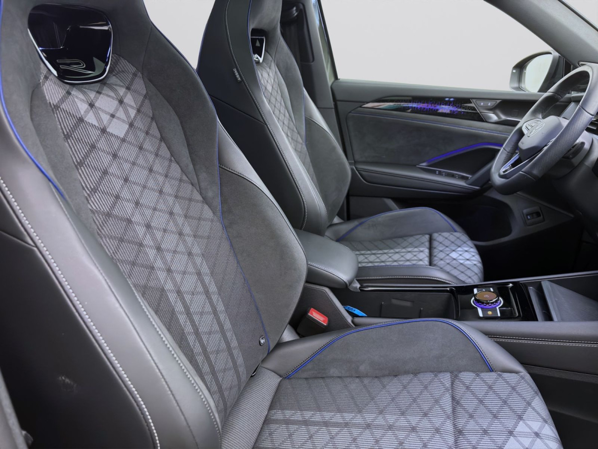 Thumb 16: Volkswagen Tayron 2.0 TDI DSG 4M R-LINE PANO AHK IQ.LIGHT DCC