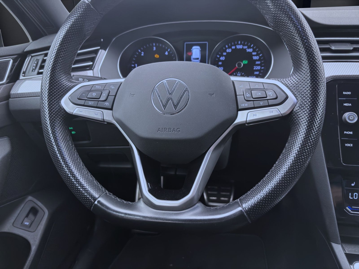 Thumb 12: Volkswagen Passat Variant 2.0 TDI DSG 4M ALLTRACK KAMERA NAVI SHZG AHK