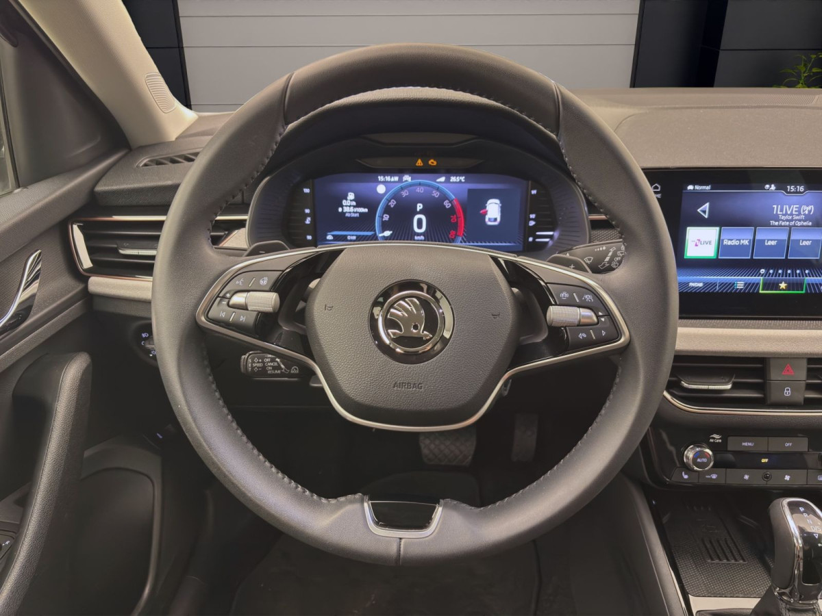 Thumb 11: Škoda Scala 1.5 TSI DSG DRIVE AHK NAVI KAMERA SITZHZG