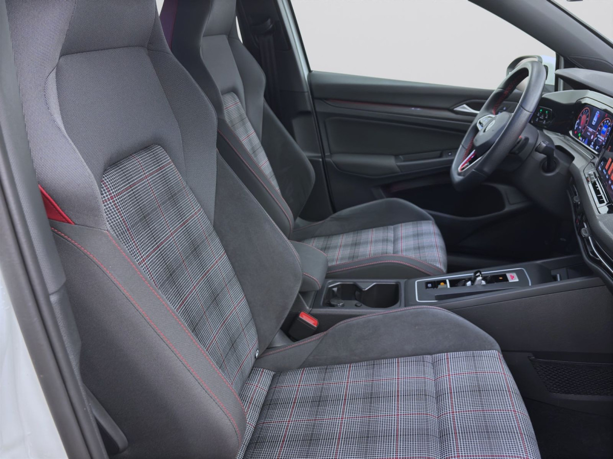 Thumb 16: Volkswagen Golf GTI STDHZG NAVI KAMERA SITZHZG