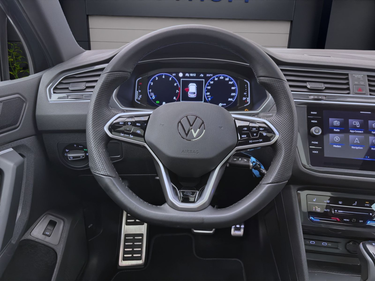 Thumb 11: Volkswagen Tiguan 2.0 TSI DSG 4M R-LINE PANO AHK IQ.LIGHT NAVI