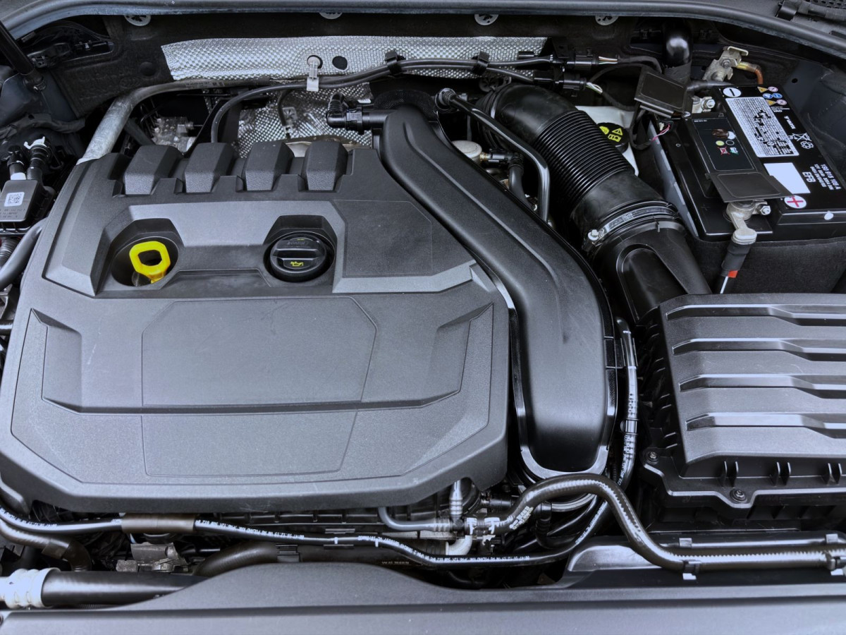 Thumb 18: Volkswagen Golf Variant 1.5 TSI DSG HIGHLINE NAVI LED ACC SITZHZG