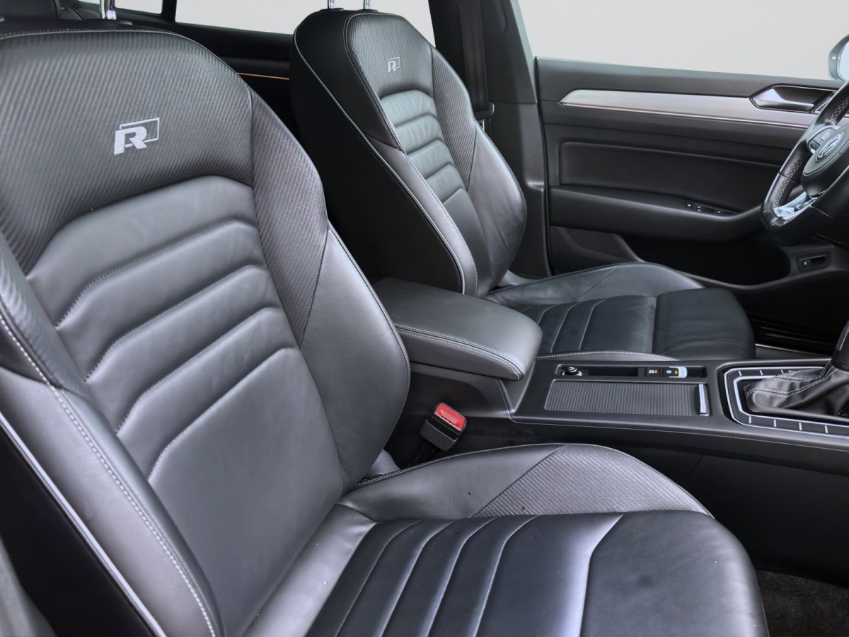 Thumb 16: Volkswagen Arteon 2.0 TDI DSG R-LINE STDHZG PANO HuD NAVI