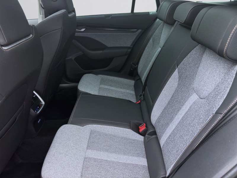 Bild 15: Škoda Octavia Combi 2.0 TDI DSG TOUR PANO NAVI HuD SITZHZG