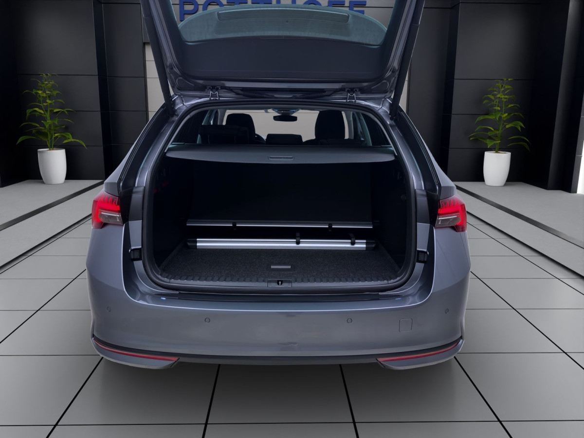 Thumb 4: Škoda Octavia Combi 2.0 TDI DSG TOUR PANO NAVI HuD SITZHZG
