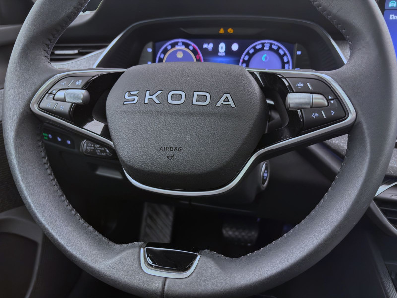 Bild 12: Škoda Octavia Combi 2.0 TDI DSG TOUR STDHZG PANO NAVI HuD