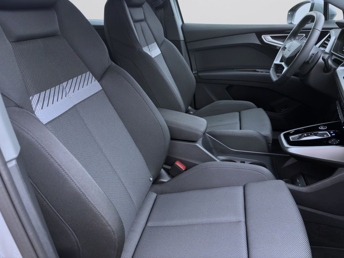 Thumb 15: Audi Q4 e-tron Sportback 45 S-LINE SONOS NAVI AHK eKLAPPE