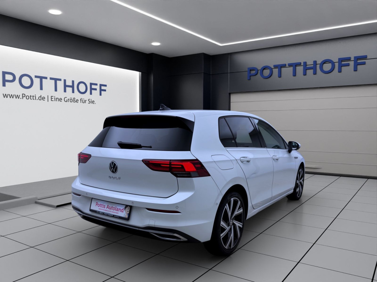 Thumb 5: Volkswagen Golf 2.0 TSI DSG STYLE STDHZG PANO AHK NAVI