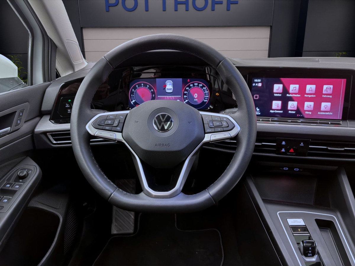 Thumb 11: Volkswagen Golf 2.0 TSI DSG STYLE STDHZG PANO AHK NAVI