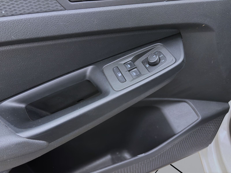Bild 9: Volkswagen Caddy Cargo 2.0 TDI SITZHZG PDC GRA DAB+
