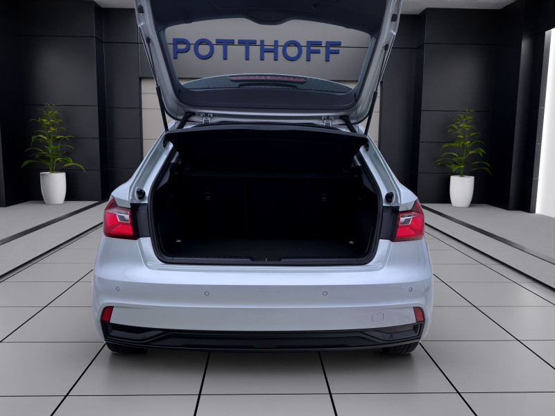 Bild 4: Audi A1 Sportback 30 TFSI ADVANCED SITZHZG PDC GRA LM16