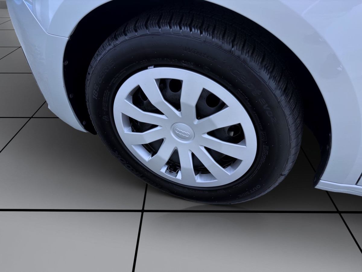 Thumb 8: Audi A1 Sportback 30 TFSI ADVANCED SITZHZG PDC GRA LM16
