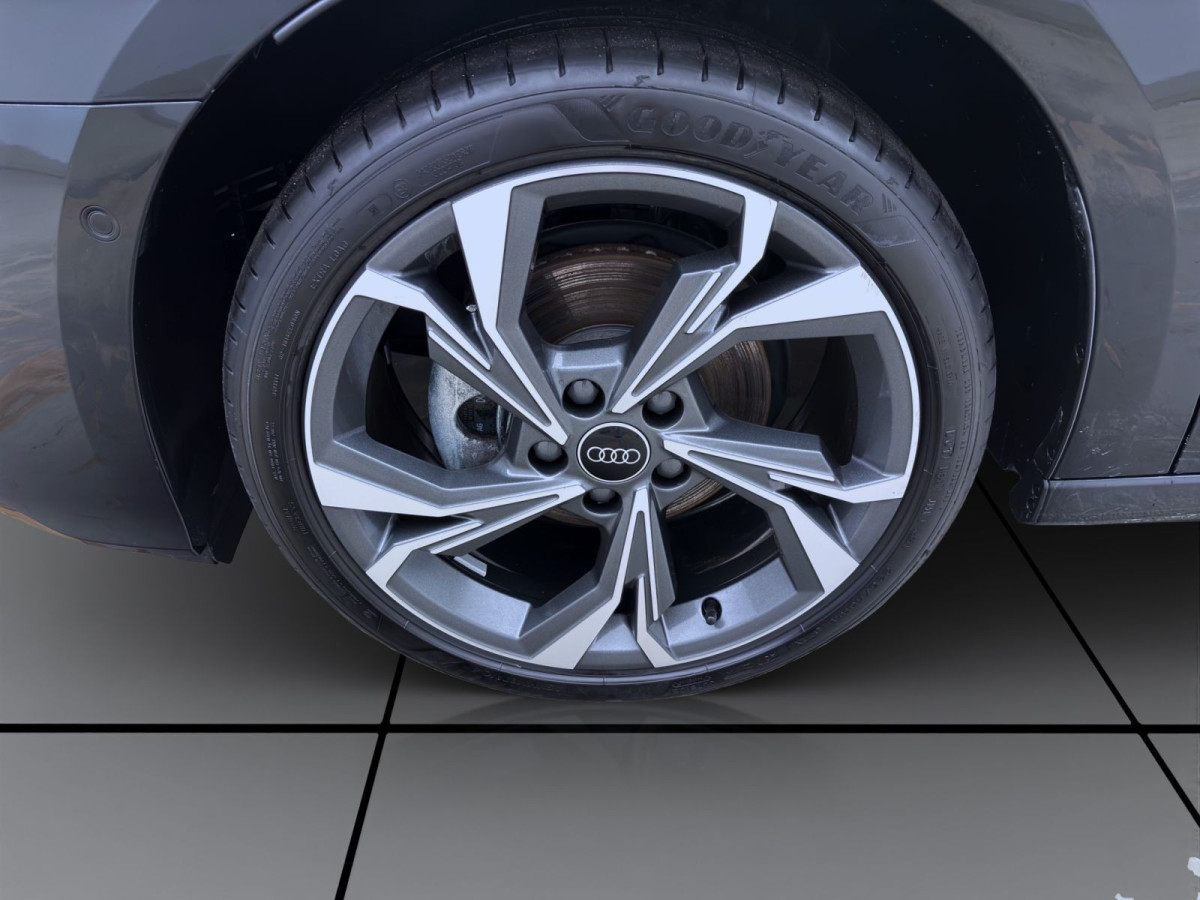Thumb 8: Audi A3 Limousine TFSI ADVANCED AHK NAVI KAMERA SITZHZG