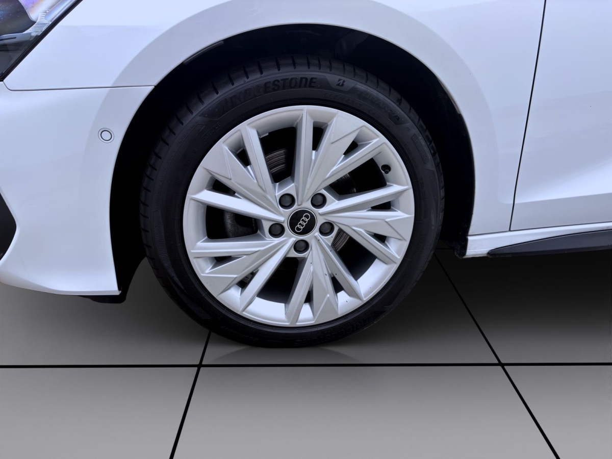 Thumb 8: Audi A3 Limousine 30 TFSI S LINE NAVI KAMERA LED SITZHZG