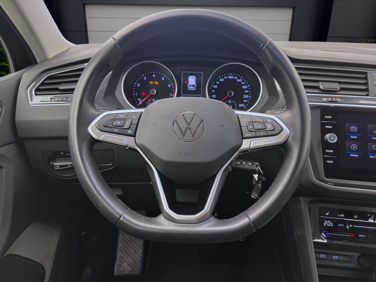 Thumb 11: Volkswagen Tiguan 1.5 TSI LIFE NAVI LED ACC SITZHZG