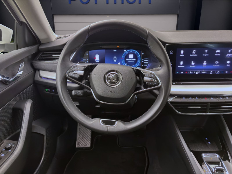 Bild 11: Škoda Octavia Combi 2.0 TDI DSG STYLE AHK NAVI HuD SITZHZG