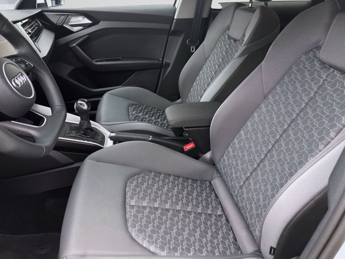 Thumb 9: Audi A1 Sportback 30 TFSI ADVANCED SITZHZG PDC KLIMA VIRTUAL