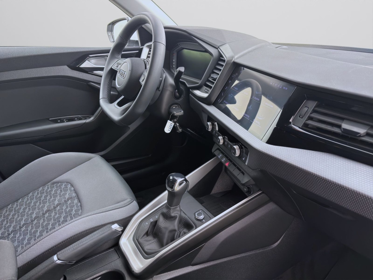 Thumb 17: Audi A1 Sportback 30 TFSI ADVANCED SITZHZG PDC KLIMA VIRTUAL