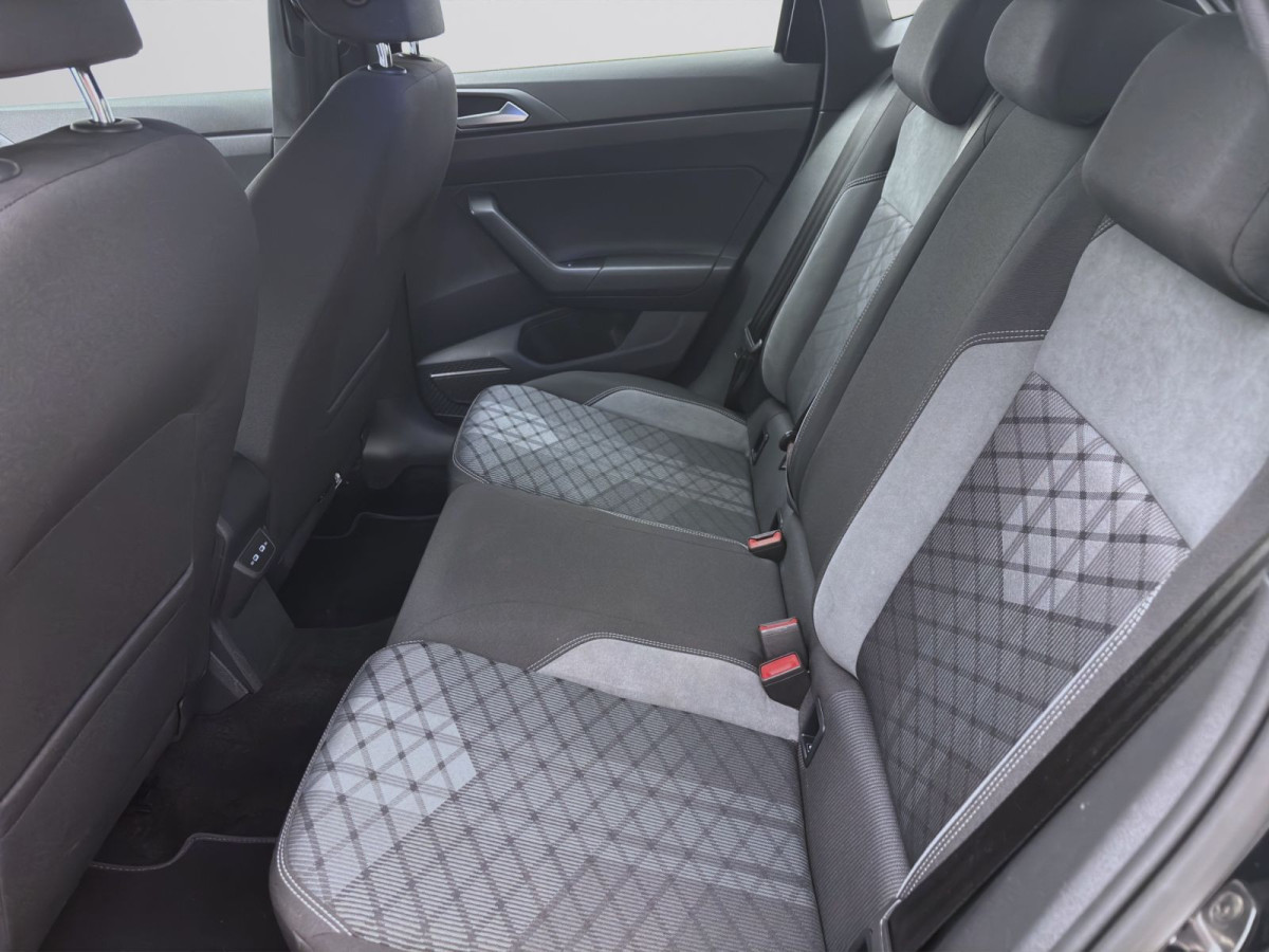 Thumb 15: Volkswagen Polo 1.0 TSI DSG R-LINE IQ.LIGHT SITZHZG KLIMA DAB+