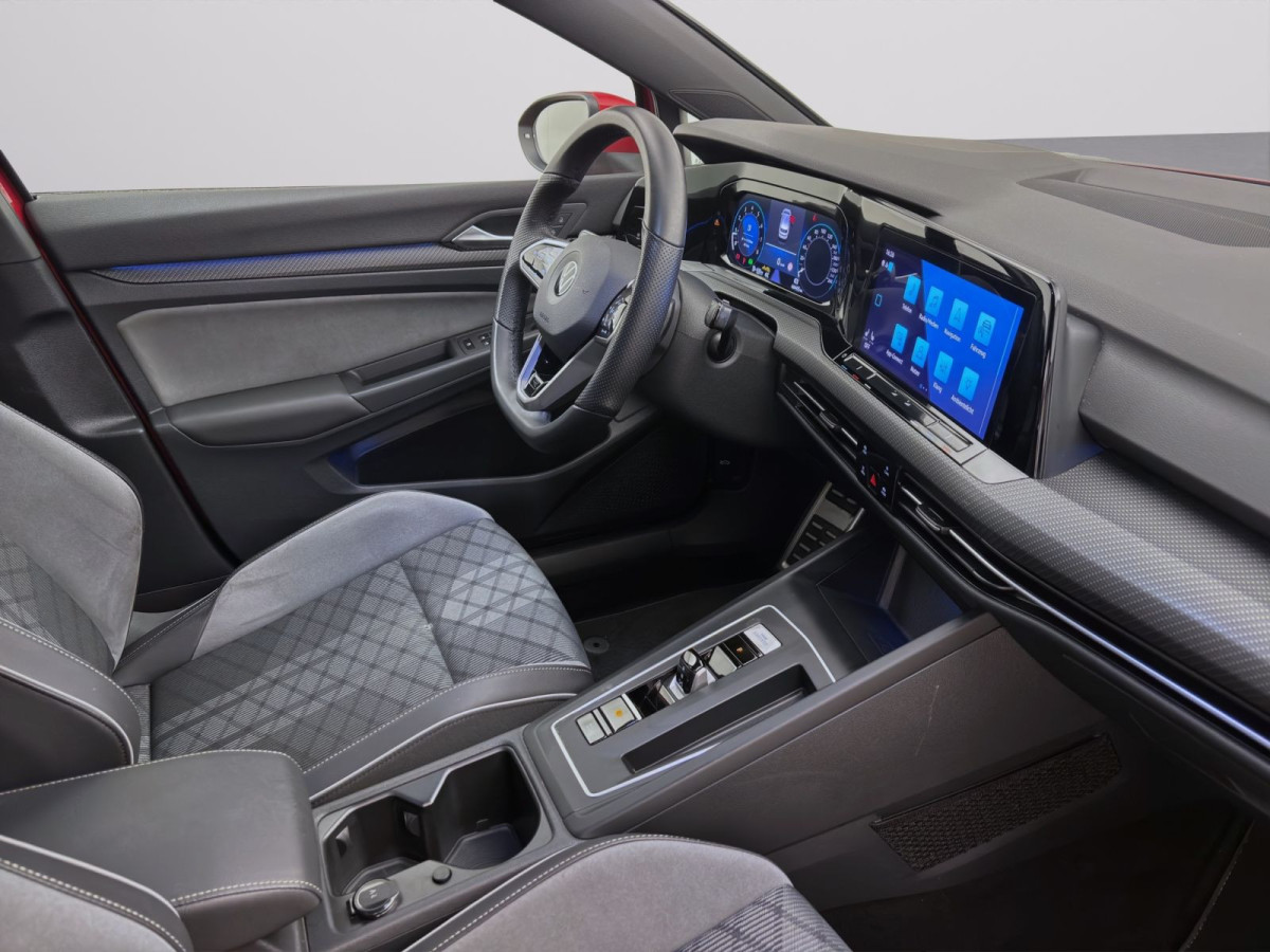 Thumb 17: Volkswagen Golf 1.5 eTSI DSG R-LINE PDC NAVI ACC SHZG LM17