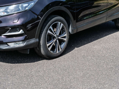 Ansicht 3 - Gebrauchtwagen Fahrzeug, Modell Qashqai der Marke Nissan von Verkäufer Moll Automobile GmbH & Co KG